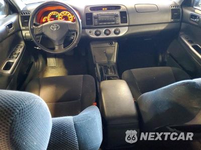 Zdjęcie 8 z 12 samochodu: 2006 TOYOTA CAMRY SE VIN:4T1BE32K76U131918 - miniatura