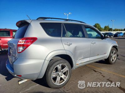Trzecie zdjęcie samochodu z tyłu: 2010 TOYOTA RAV4 SPORT VIN:JTMRF4DV3A5028866 - miniatura