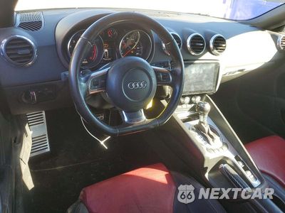 Zdjęcie 8 z 12 samochodu: 2009 AUDI TT VIN:TRUMF38J991011106 - miniatura