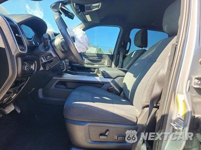 Zdjęcie 7 z 13 samochodu: 2024 RAM 2500 BIG HORN VIN:3C6UR5DL3RG328487 - miniatura