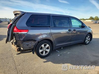 Trzecie zdjęcie samochodu z tyłu: 2013 TOYOTA SIENNA L 7-PASSENGER VIN:5TDZK3DC1DS362591 - miniatura