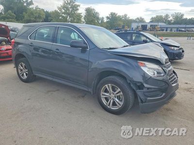 Czwarte zdjęcie samochodu z boku: 2017 CHEVROLET EQUINOX LS VIN:2GNALBEK3H1513087 - miniatura