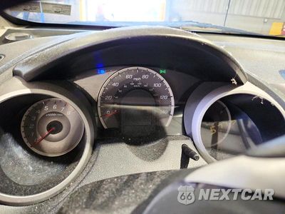 Zdjęcie 9 z 12 samochodu: 2013 HONDA FIT VIN:JHMGE8H37DC045713 - miniatura