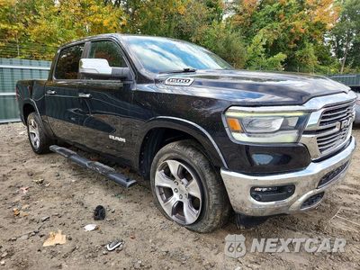 Czwarte zdjęcie samochodu z boku: 2021 RAM 1500 LARAMIE VIN:1C6SRFJT4MN638259 - miniatura