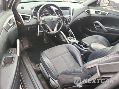 Zdjęcie 8 z 12 samochodu: 2013 HYUNDAI VELOSTER BASE VIN:KMHTC6AD7DU175400 - miniatura