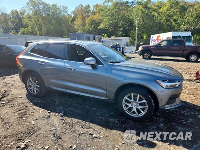 Czwarte zdjęcie samochodu z boku: 2018 VOLVO XC60 T5 MOMENTUM VIN:YV4102RK7J1089580 - miniatura