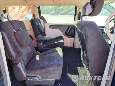 Zdjęcie 11 z 14 samochodu: 2013 DODGE GRAND CARAVAN SE VIN:2C4RDGBG7DR798880 - miniatura