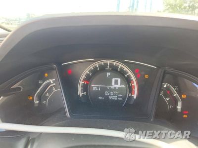 Zdjęcie 9 z 13 samochodu: 2017 HONDA CIVIC LX VIN:19XFC2F53HE206805 - miniatura