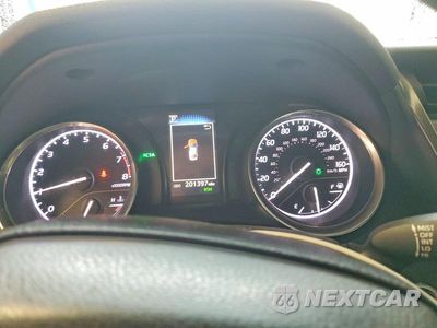 Zdjęcie 9 z 12 samochodu: 2018 TOYOTA CAMRY SE VIN:4T1B11HK5JU055051 - miniatura
