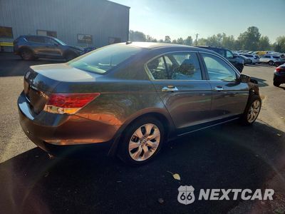 Trzecie zdjęcie samochodu z tyłu: 2010 HONDA ACCORD EXL VIN:1HGCP3F89AA021787 - miniatura