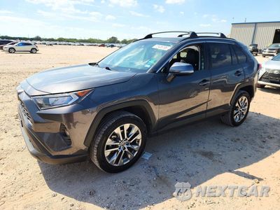 2021 TOYOTA RAV4 XLE PREMIUM 2T3C1RFV7MW153008 - główne zdjęcie licytacji z USA - miniatura