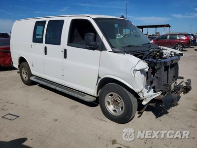 Czwarte zdjęcie samochodu z boku: 2020 GMC SAVANA G2500 VIN:1GTW7AFG7L1264251 - miniatura