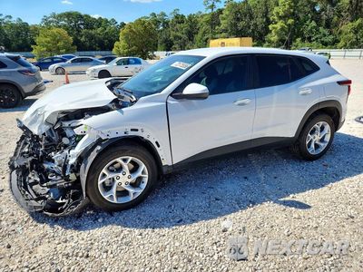2026 CHEVROLET TRAX LS KL77LFEPXTC231311 - główne zdjęcie licytacji z USA - miniatura
