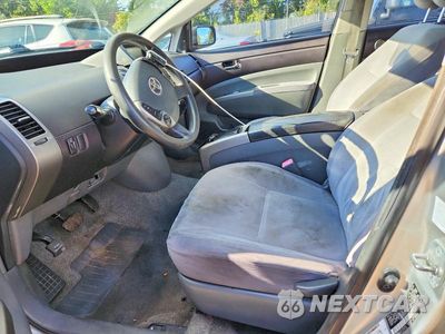 Zdjęcie 7 z 12 samochodu: 2005 TOYOTA PRIUS BASE VIN:JTDKB20U257044565 - miniatura