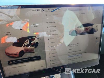 Zdjęcie 9 z 13 samochodu: 2026 TESLA MODEL Y VIN:7SAYGDED8TA450728 - miniatura