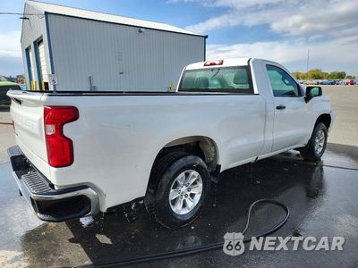 Trzecie zdjęcie samochodu z tyłu: 2021 CHEVROLET SILVERADO C1500 VIN:3GCNWAEF8MG391133 - miniatura
