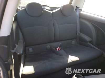 Zdjęcie 10 z 12 samochodu: 2010 MINI COOPER VIN:WMWMF3C5XATZ23379 - miniatura