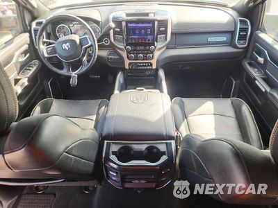 Zdjęcie 8 z 12 samochodu: 2019 RAM 2500 LARAMIE VIN:3C6UR5FL9KG613603 - miniatura