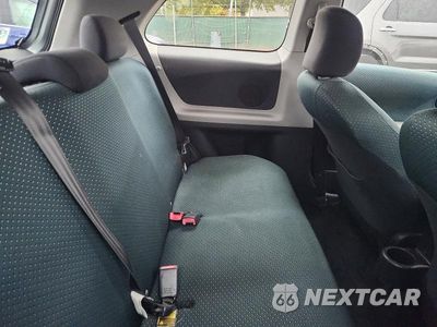 Zdjęcie 10 z 12 samochodu: 2007 TOYOTA YARIS BASE VIN:JTDJT903X75061024 - miniatura