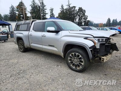 Czwarte zdjęcie samochodu z boku: 2023 TOYOTA TUNDRA CREWMAX LIMITED VIN:5TFJC5EC4PX002685 - miniatura