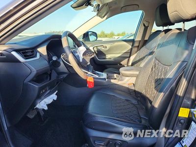 Zdjęcie 7 z 13 samochodu: 2021 TOYOTA RAV4 XLE VIN:2T3P1RFV3MC229469 - miniatura