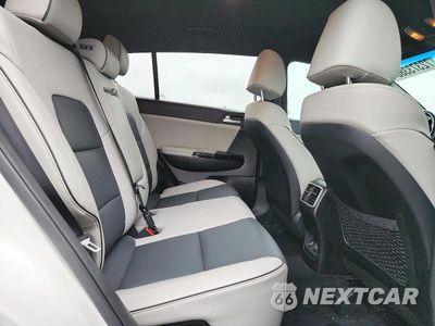 Zdjęcie 11 z 13 samochodu: 2018 KIA SPORTAGE EX VIN:KNDPNCAC1J7397334 - miniatura
