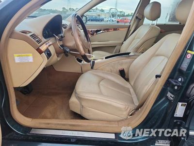Zdjęcie 7 z 12 samochodu: 2008 MERCEDES-BENZ E 320 CDI VIN:WDBUF22X28B327570 - miniatura