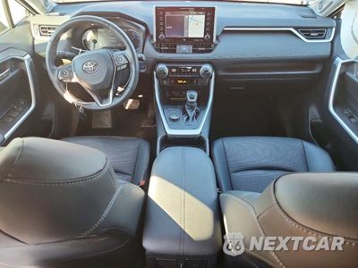 Zdjęcie 8 z 12 samochodu: 2021 TOYOTA RAV4 LIMITED VIN:4T3D6RFV4MU061988 - miniatura