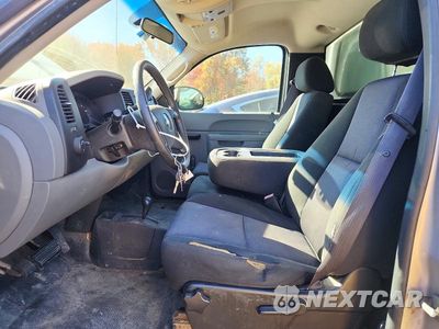 Zdjęcie 7 z 12 samochodu: 2010 CHEVROLET SILVERADO K1500 VIN:1GCPKPE05AZ291201 - miniatura