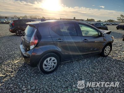 Trzecie zdjęcie samochodu z tyłu: 2016 TOYOTA PRIUS C THREE VIN:JTDKDTB36G1136689 - miniatura