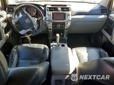 Zdjęcie 8 z 13 samochodu: 2013 TOYOTA 4RUNNER SR5 VIN:JTEZU5JR3D5054029 - miniatura