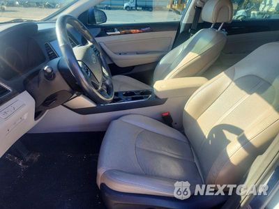 Zdjęcie 7 z 12 samochodu: 2016 HYUNDAI SONATA LIMITED VIN:5NPE34AF9GH429321 - miniatura