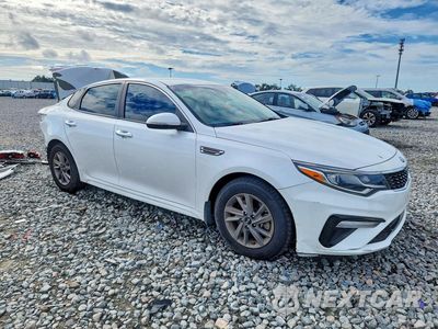 Czwarte zdjęcie samochodu z boku: 2020 KIA OPTIMA LX VIN:5XXGT4L39LG439915 - miniatura