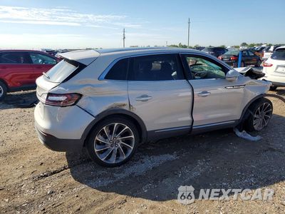 Trzecie zdjęcie samochodu z tyłu: 2019 LINCOLN NAUTILUS RESERVE VIN:2LMPJ8LP3KBL14018 - miniatura