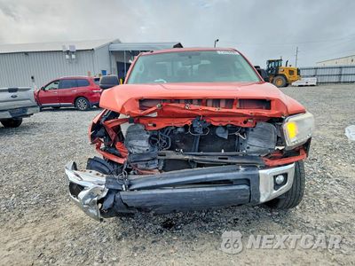 Piąte zdjęcie samochodu w środku: 2017 TOYOTA TUNDRA SR5 VIN:5TFUY5F10HX612273 - miniatura