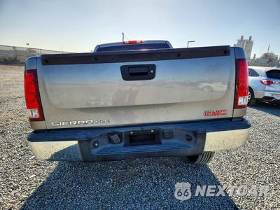 Zdjęcie 6 z 12 samochodu: 2008 GMC SIERRA C1500 VIN:2GTEC19C381101999 - miniatura