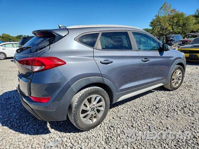 Trzecie zdjęcie samochodu z tyłu: 2017 HYUNDAI TUCSON SE PLUS VIN:KM8J33A48HU413833 - miniatura