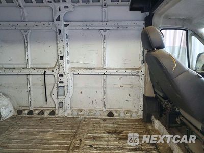 Zdjęcie 11 z 13 samochodu: 2018 RAM PROMASTER 2500 DELIVERY VAN VIN:3C6TRVDG0JE110974 - miniatura