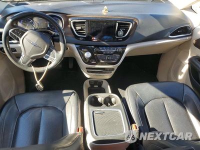 Zdjęcie 8 z 13 samochodu: 2019 CHRYSLER PACIFICA TOURING L PLUS VIN:2C4RC1EGXKR541608 - miniatura