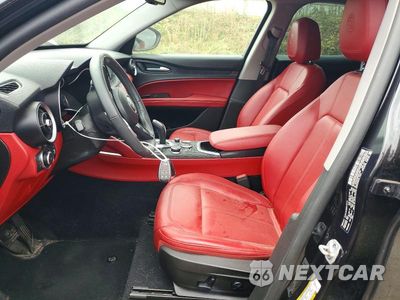 Zdjęcie 7 z 13 samochodu: 2021 ALFA ROMEO STELVIO SPORT VIN:ZASPAKAN2M7D11399 - miniatura