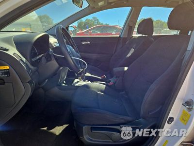 Zdjęcie 7 z 12 samochodu: 2011 HYUNDAI ELANTRA TOURING GLS VIN:KMHDC8AE5BU100216 - miniatura