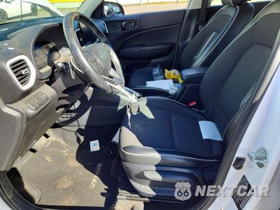 Zdjęcie 7 z 13 samochodu: 2023 HYUNDAI VENUE LIMITED VIN:KMHRC8A39PU238224 - miniatura