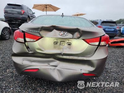 Zdjęcie 6 z 12 samochodu: 2013 HYUNDAI ELANTRA GLS VIN:5NPDH4AEXDH431711 - miniatura