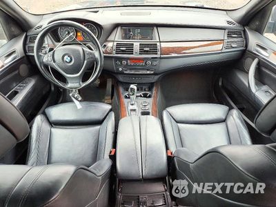 Zdjęcie 8 z 12 samochodu: 2012 BMW X5 XDRIVE50I VIN:5UXZV8C58CL425918 - miniatura