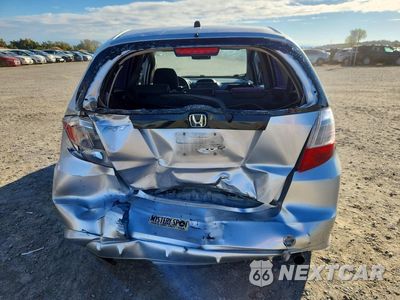 Zdjęcie 6 z 12 samochodu: 2013 HONDA FIT VIN:JHMGE8G38DC054342 - miniatura