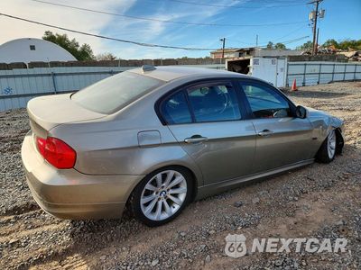 Trzecie zdjęcie samochodu z tyłu: 2011 BMW 328 XI VIN:WBAPK7C51BA971897 - miniatura