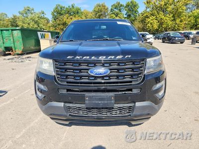 Piąte zdjęcie samochodu w środku: 2017 FORD EXPLORER SPORT VIN:1FM5K8GT4HGE02357 - miniatura