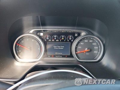 Zdjęcie 9 z 13 samochodu: 2021 CHEVROLET SUBURBAN K1500 HIGH COUNTRY VIN:1GNSKGKL8MR416616 - miniatura