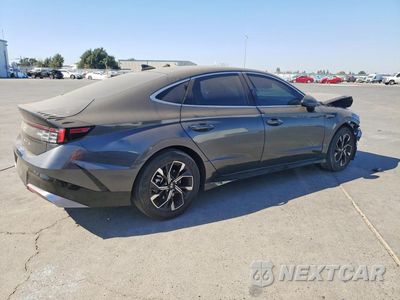 Trzecie zdjęcie samochodu z tyłu: 2025 HYUNDAI SONATA SEL VIN:KMHL64JA5SA478336 - miniatura