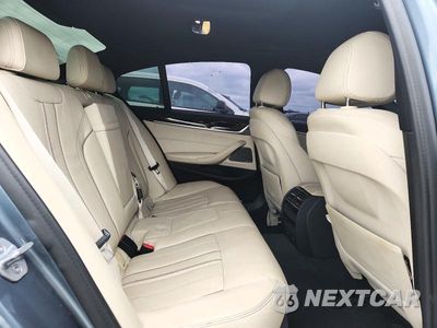 Zdjęcie 10 z 13 samochodu: 2019 BMW 540 XI VIN:WBAJE7C50KWW02190 - miniatura